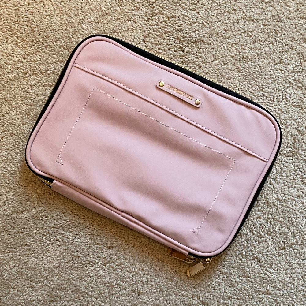Bagsmart Tech Case 🌸